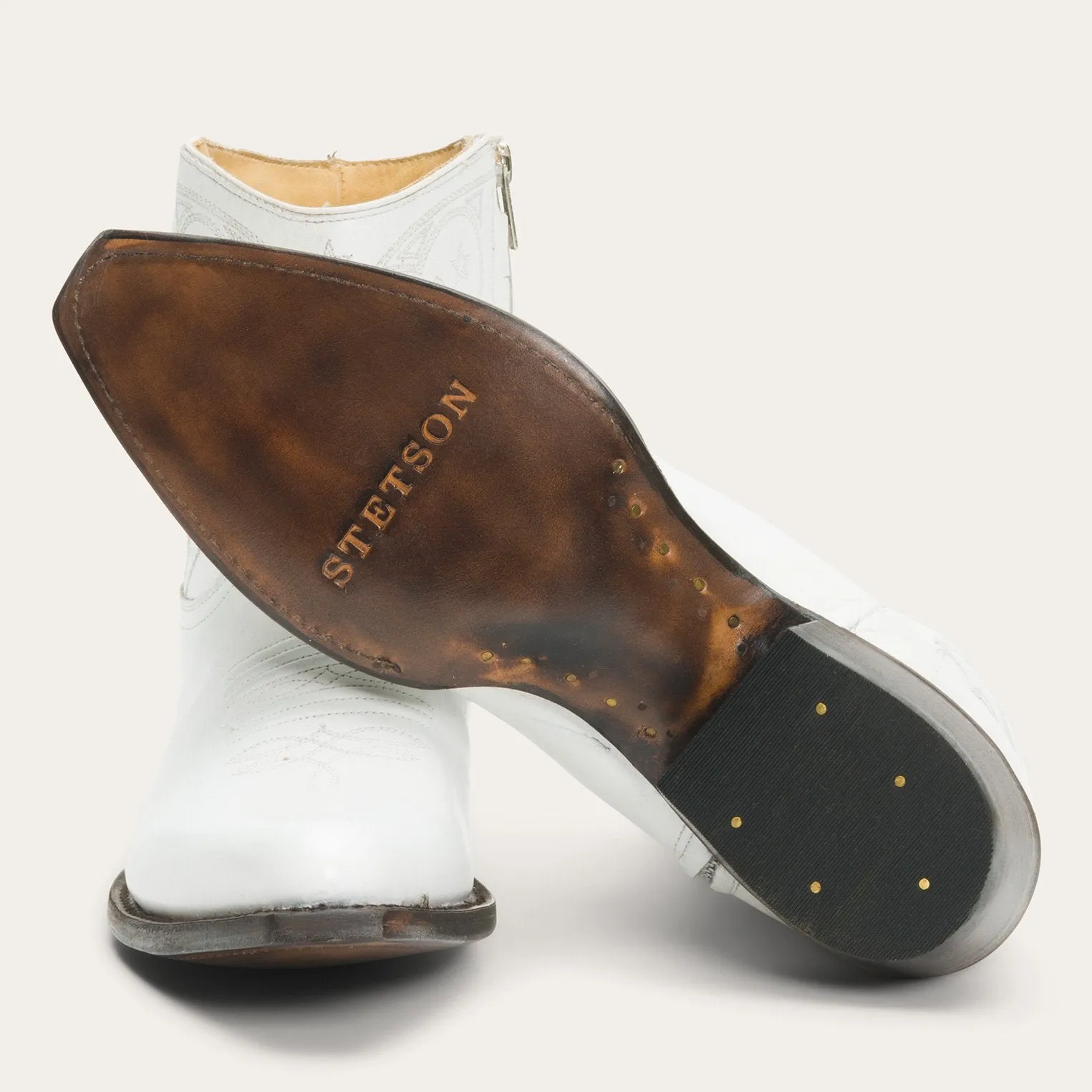 Annika Boots