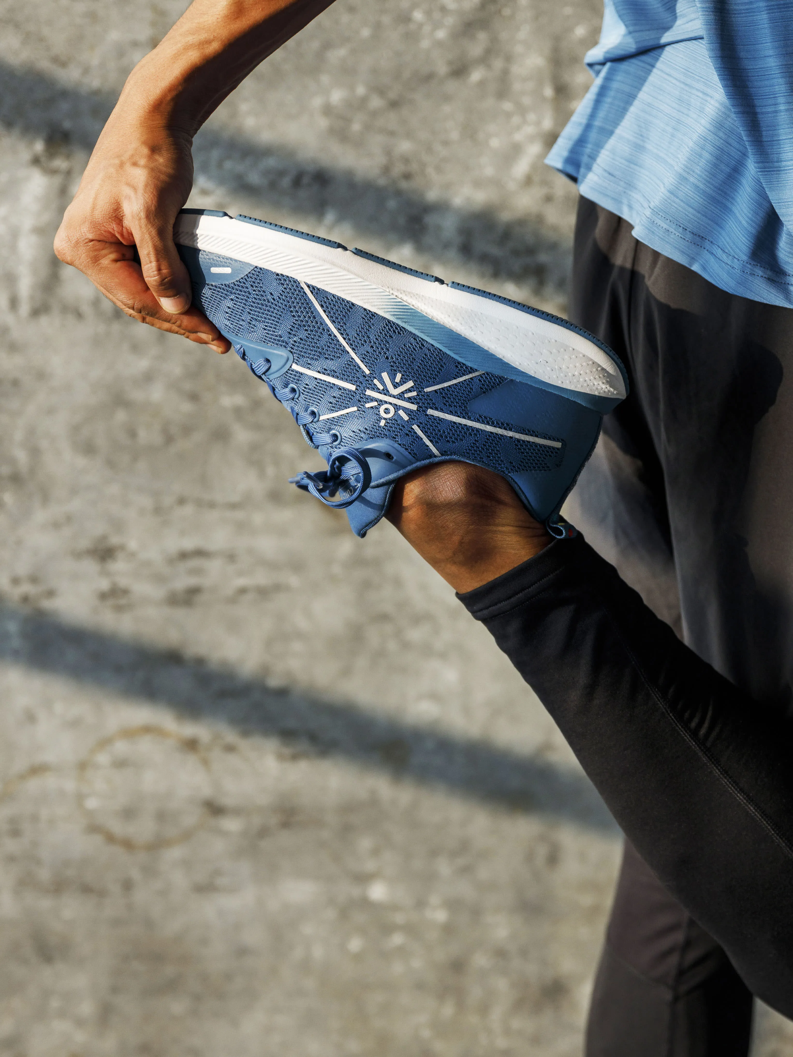 Flomo Men Running Shoes - Dark Blue