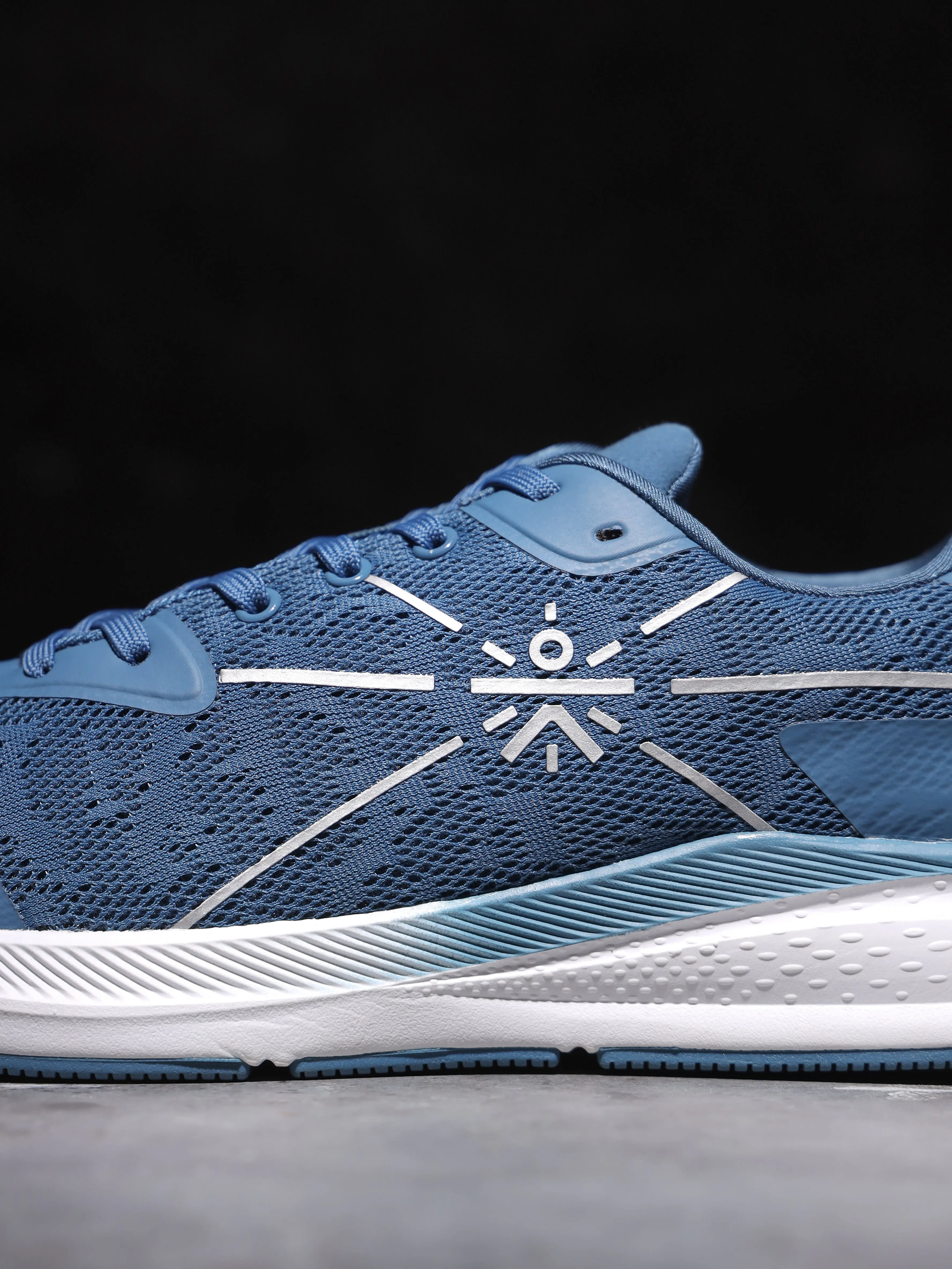Flomo Men Running Shoes - Dark Blue