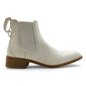 Howard Boot in Off-white
