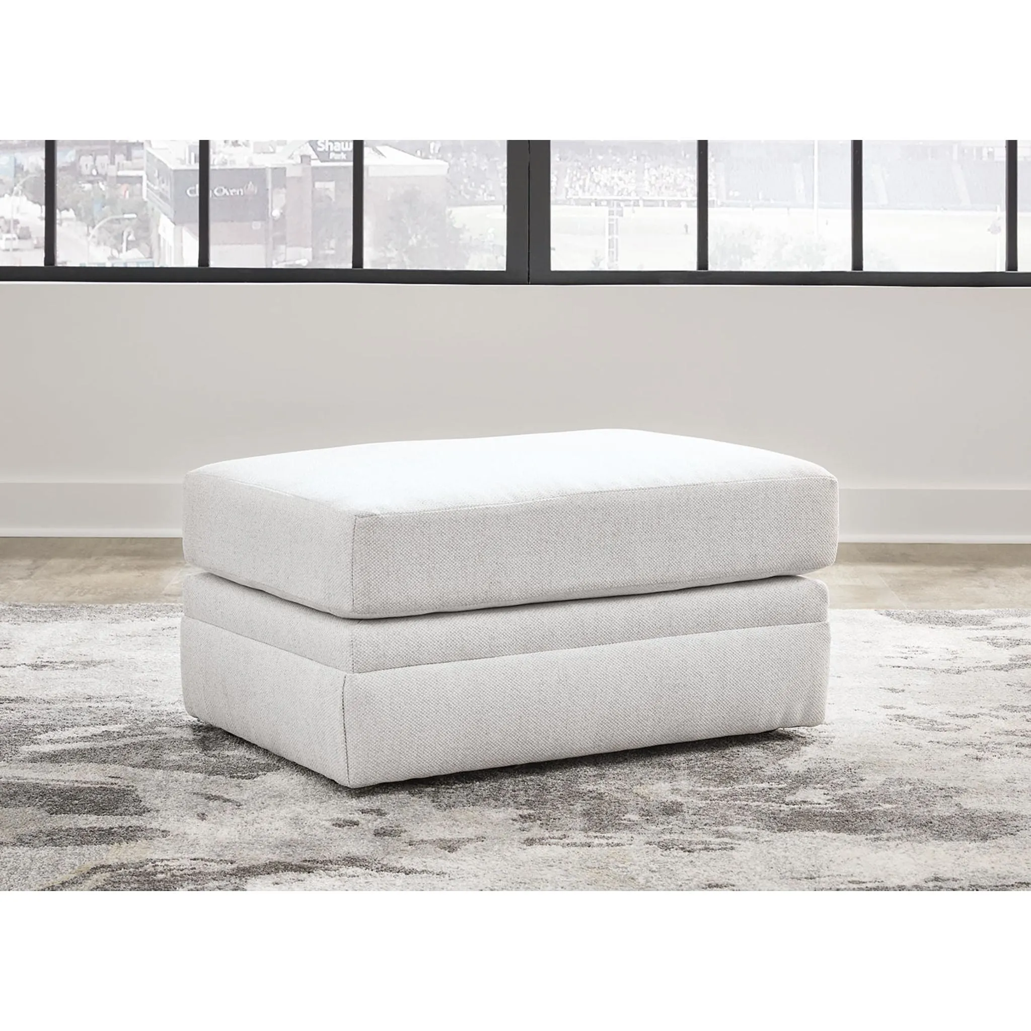 Maitelynn-Exclusive Ottoman
