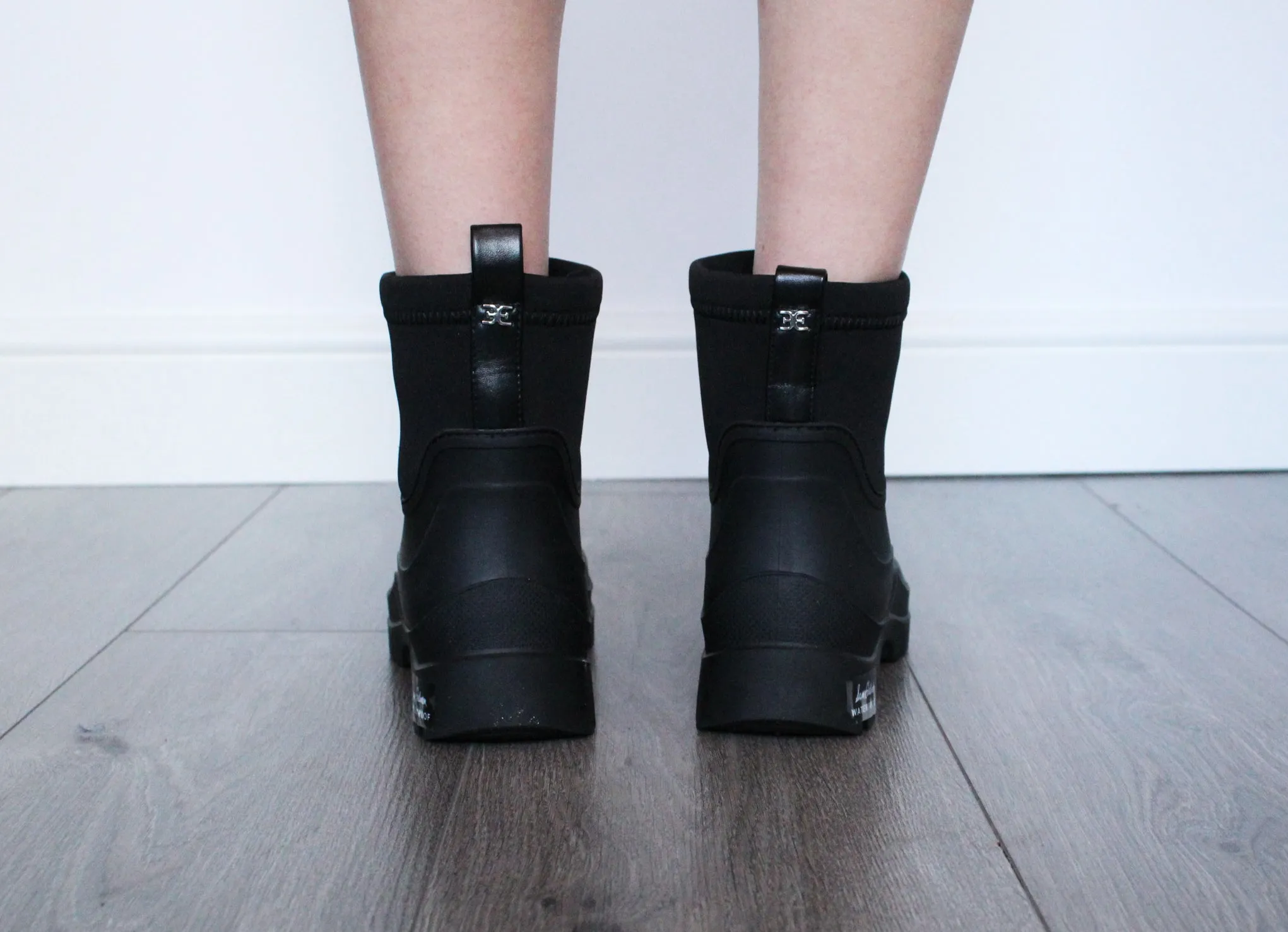 SE Louisa Short Chunky Boot in Black