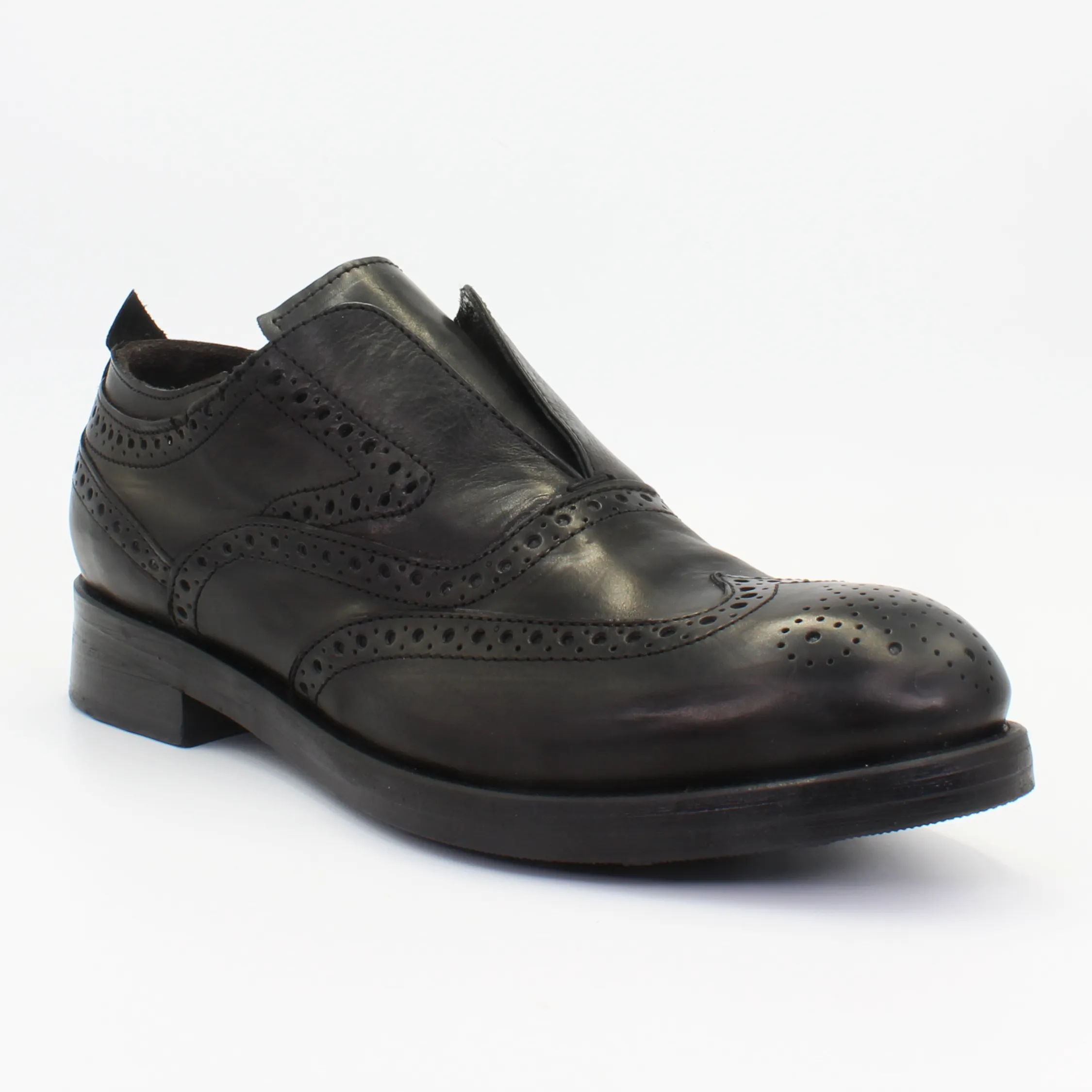 Women's Slip-On Oxford Brogue in Calf Leather Nero Black (JPD35773/19)
